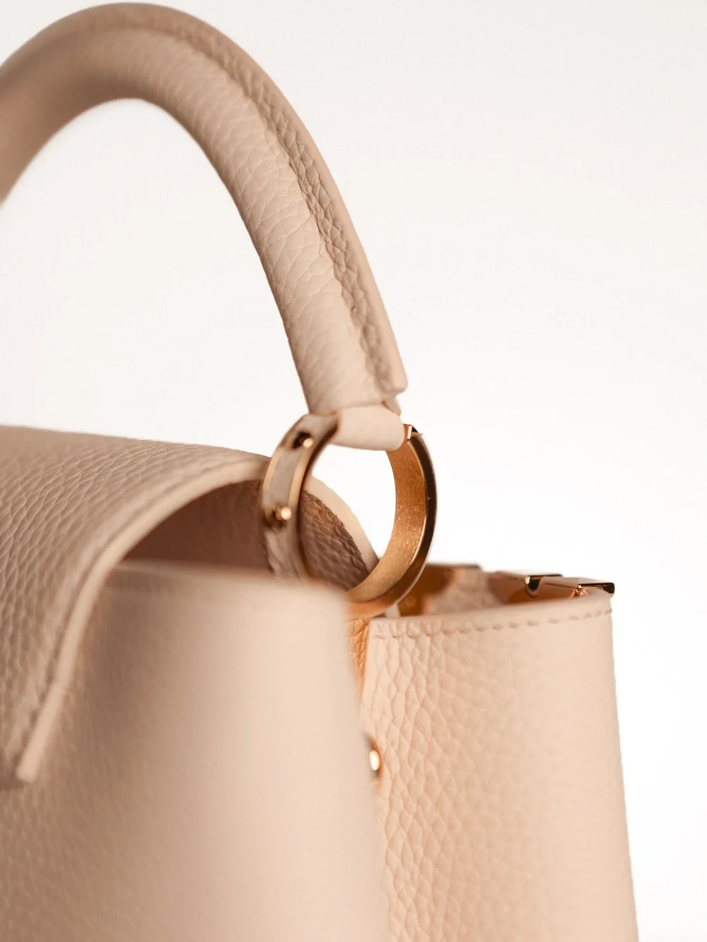 NWT Louis Vuitton Capucines BB Shoulder Bag Handbag Quartz Taurillon Leather